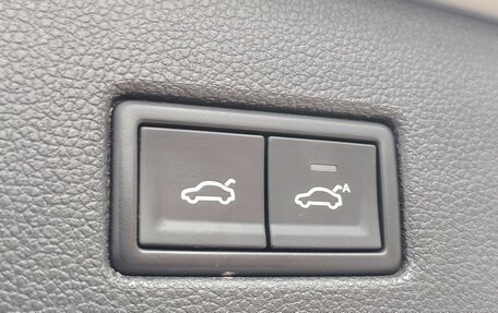 Volkswagen Tiguan II, 2017 год, 2 771 111 рублей, 17 фотография
