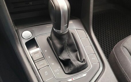 Volkswagen Tiguan II, 2017 год, 2 771 111 рублей, 14 фотография