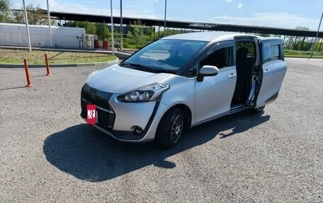 Toyota Sienta II, 2015 год, 1 260 000 рублей, 1 фотография