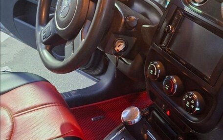 Jeep Compass I рестайлинг, 2011 год, 850 000 рублей, 10 фотография