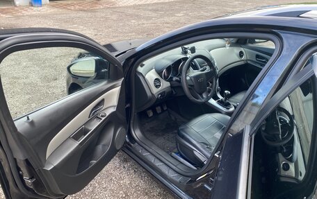 Chevrolet Cruze II, 2013 год, 1 100 000 рублей, 2 фотография