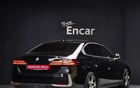 BMW 5 серия, 2023 год, 5 880 000 рублей, 3 фотография