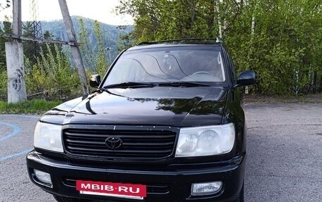 Toyota Land Cruiser 100 рестайлинг 2, 2000 год, 1 700 000 рублей, 5 фотография