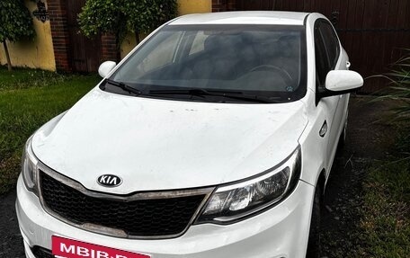KIA Rio III рестайлинг, 2016 год, 1 350 000 рублей, 1 фотография