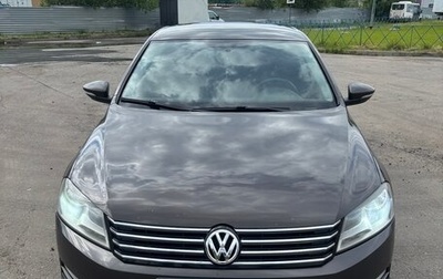 Volkswagen Passat B7, 2013 год, 940 000 рублей, 1 фотография
