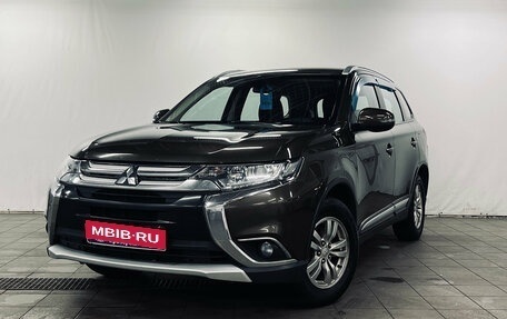 Mitsubishi Outlander III рестайлинг 3, 2016 год, 1 380 000 рублей, 1 фотография