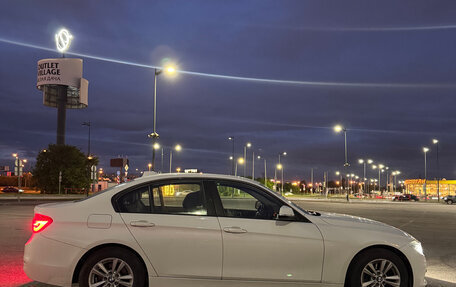 BMW 3 серия, 2016 год, 1 950 000 рублей, 9 фотография