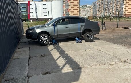Volkswagen Passat B6, 2005 год, 430 000 рублей, 2 фотография