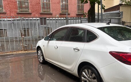 Opel Astra J, 2012 год, 790 000 рублей, 9 фотография