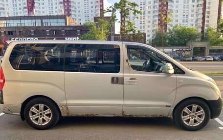 Hyundai Grand Starex Grand Starex I рестайлинг 2, 2009 год, 970 000 рублей, 4 фотография