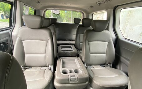 Hyundai Grand Starex Grand Starex I рестайлинг 2, 2009 год, 970 000 рублей, 20 фотография