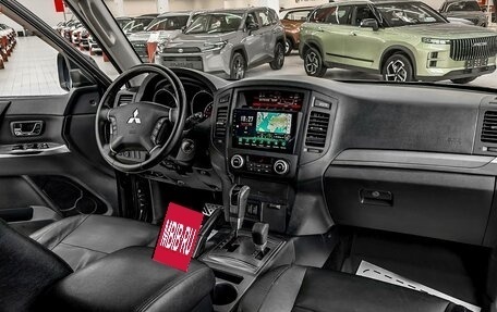 Mitsubishi Pajero IV, 2012 год, 2 389 000 рублей, 9 фотография