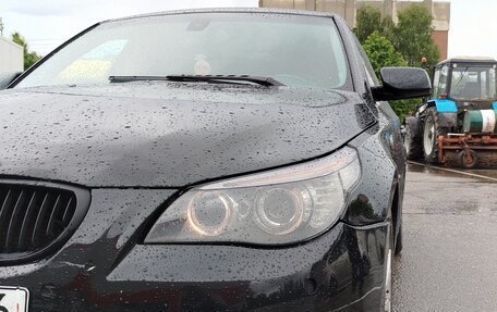 BMW 5 серия, 2007 год, 1 000 000 рублей, 2 фотография