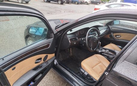 BMW 5 серия, 2007 год, 1 000 000 рублей, 10 фотография
