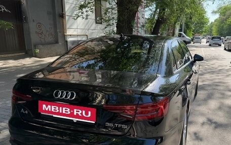 Audi A4, 2019 год, 2 650 000 рублей, 4 фотография
