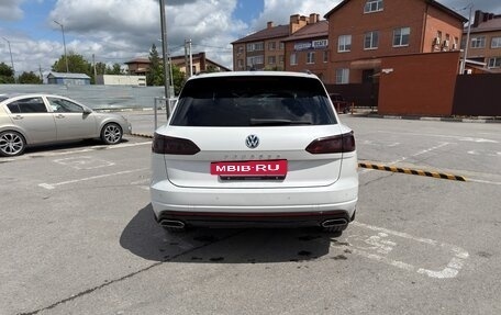 Volkswagen Touareg III, 2019 год, 5 700 000 рублей, 5 фотография