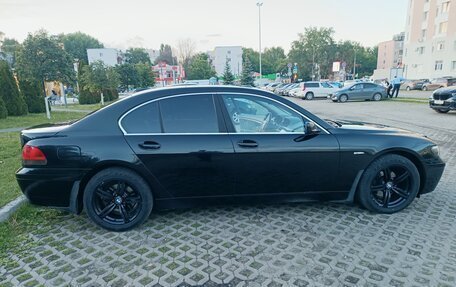 BMW 7 серия, 2003 год, 850 000 рублей, 13 фотография
