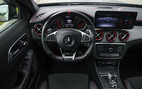 Mercedes-Benz GLA AMG, 2017 год, 3 800 000 рублей, 15 фотография