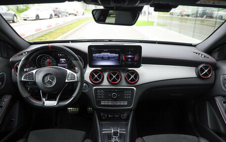 Mercedes-Benz GLA AMG, 2017 год, 3 800 000 рублей, 14 фотография