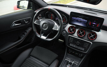 Mercedes-Benz GLA AMG, 2017 год, 3 800 000 рублей, 13 фотография