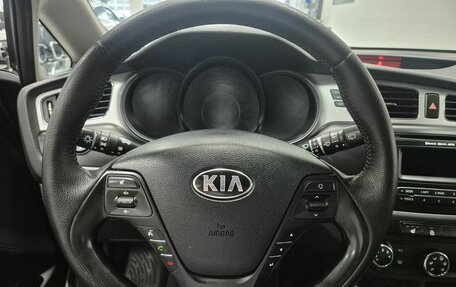 KIA cee'd III, 2014 год, 996 000 рублей, 18 фотография