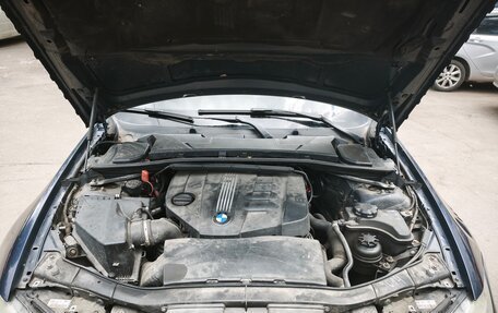 BMW 3 серия, 2010 год, 999 000 рублей, 14 фотография
