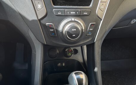 Hyundai Santa Fe III рестайлинг, 2017 год, 2 115 000 рублей, 9 фотография