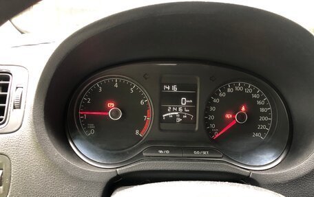 Volkswagen Polo VI (EU Market), 2018 год, 490 000 рублей, 6 фотография