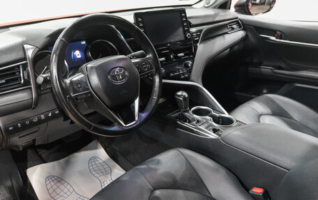 Toyota Camry, 2021 год, 3 829 000 рублей, 13 фотография