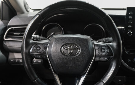Toyota Camry, 2021 год, 3 829 000 рублей, 20 фотография
