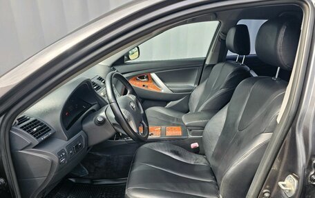 Toyota Camry, 2008 год, 945 000 рублей, 8 фотография