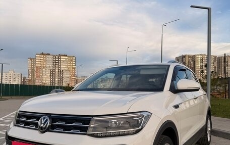 Volkswagen T-Cross I, 2019 год, 2 250 000 рублей, 2 фотография