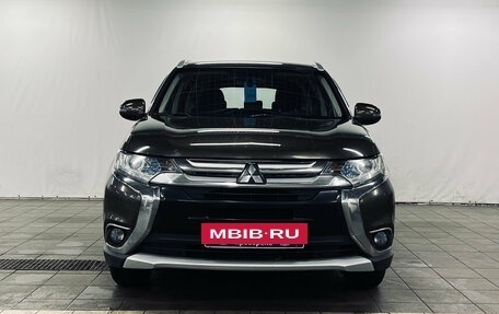 Mitsubishi Outlander III рестайлинг 3, 2016 год, 1 380 000 рублей, 5 фотография