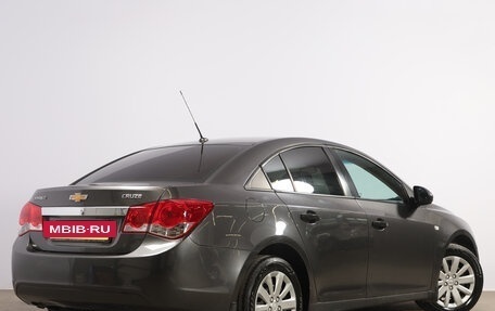 Chevrolet Cruze II, 2012 год, 679 000 рублей, 7 фотография