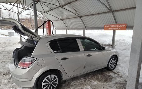 Opel Astra H, 2007 год, 300 000 рублей, 1 фотография