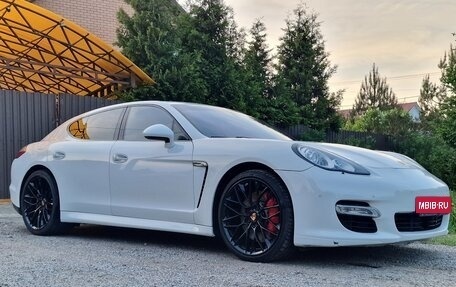 Porsche Panamera II рестайлинг, 2011 год, 2 665 000 рублей, 1 фотография
