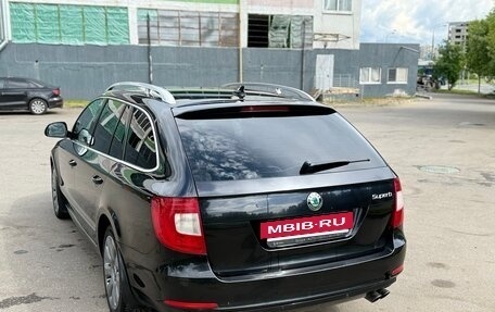 Skoda Superb III рестайлинг, 2010 год, 1 200 000 рублей, 3 фотография