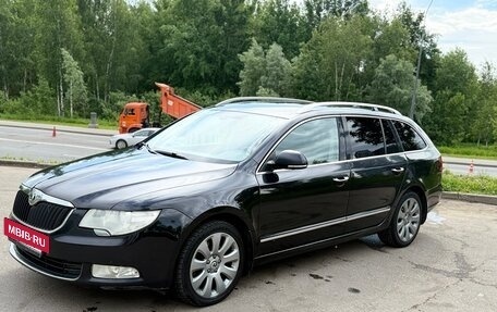 Skoda Superb III рестайлинг, 2010 год, 1 200 000 рублей, 2 фотография