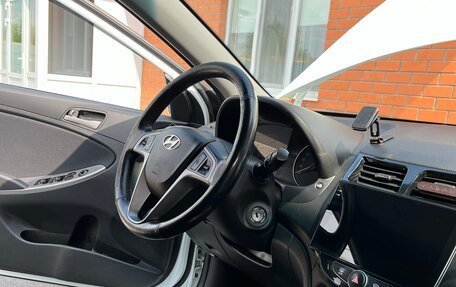 Hyundai Solaris II рестайлинг, 2014 год, 1 150 000 рублей, 12 фотография