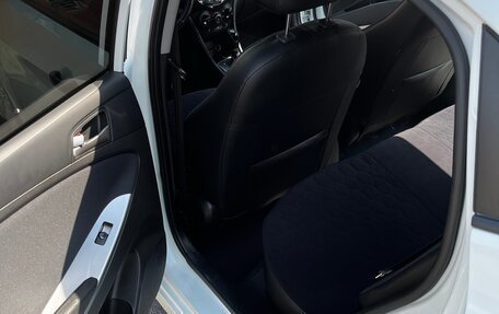 Hyundai Solaris II рестайлинг, 2014 год, 1 150 000 рублей, 19 фотография