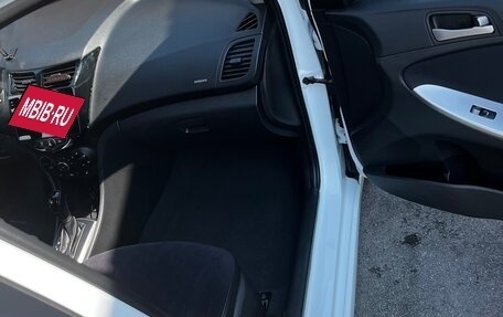 Hyundai Solaris II рестайлинг, 2014 год, 1 150 000 рублей, 15 фотография