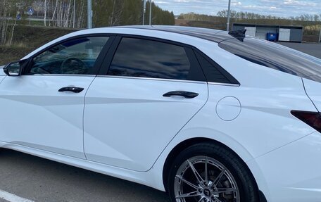 Hyundai Elantra, 2021 год, 2 650 000 рублей, 4 фотография
