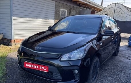 KIA Rio IV, 2018 год, 1 250 000 рублей, 2 фотография