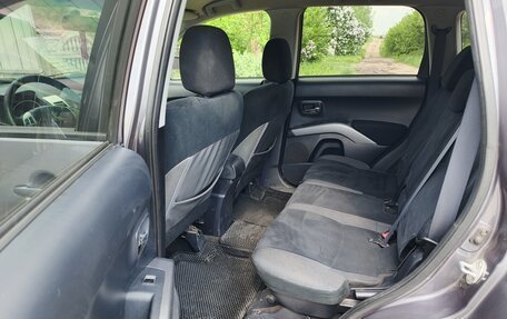 Mitsubishi Outlander III рестайлинг 3, 2008 год, 1 050 000 рублей, 11 фотография