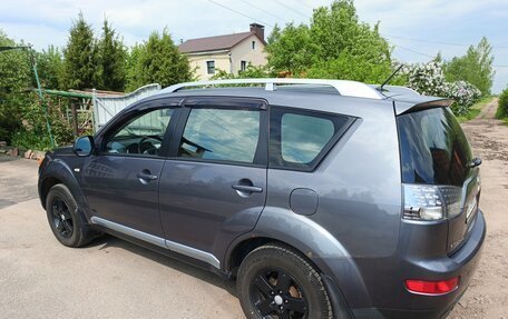 Mitsubishi Outlander III рестайлинг 3, 2008 год, 1 050 000 рублей, 22 фотография