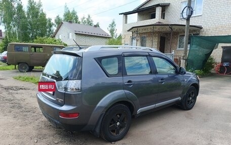 Mitsubishi Outlander III рестайлинг 3, 2008 год, 1 050 000 рублей, 17 фотография