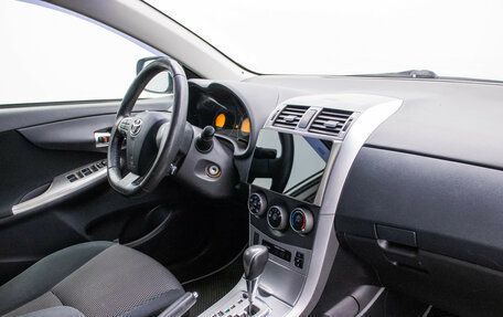 Toyota Corolla, 2011 год, 820 000 рублей, 11 фотография
