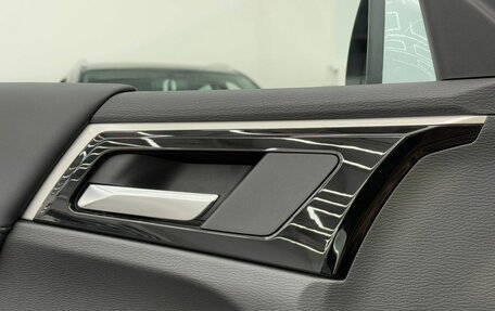 Mitsubishi Outlander, 2022 год, 4 250 000 рублей, 10 фотография
