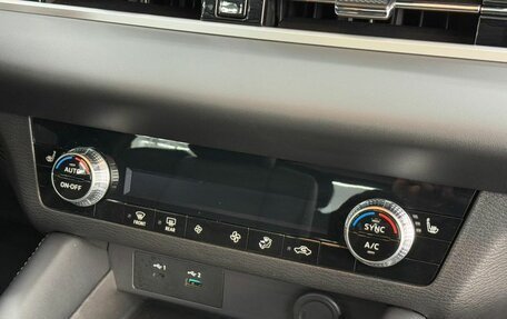 Mitsubishi Outlander, 2022 год, 4 250 000 рублей, 23 фотография