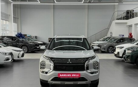 Mitsubishi Outlander, 2022 год, 4 250 000 рублей, 8 фотография
